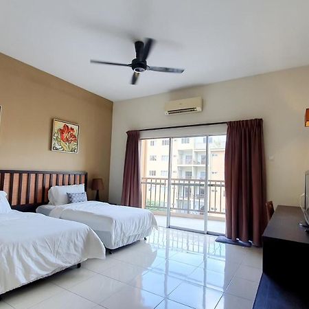 Gold Coast Morib By 369 Stay Kampong Tanjong Pechah Экстерьер фото